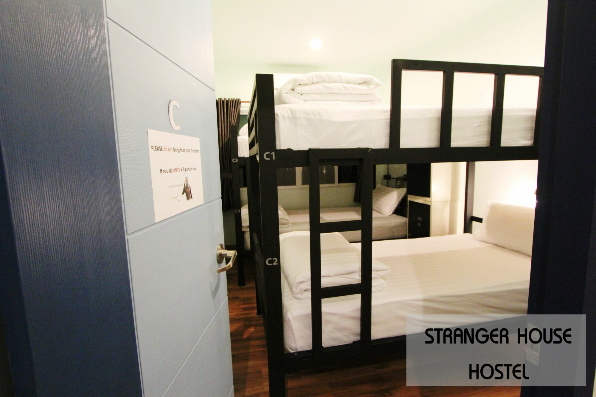 Hostel Stranger House Chiang Mai Exterior foto