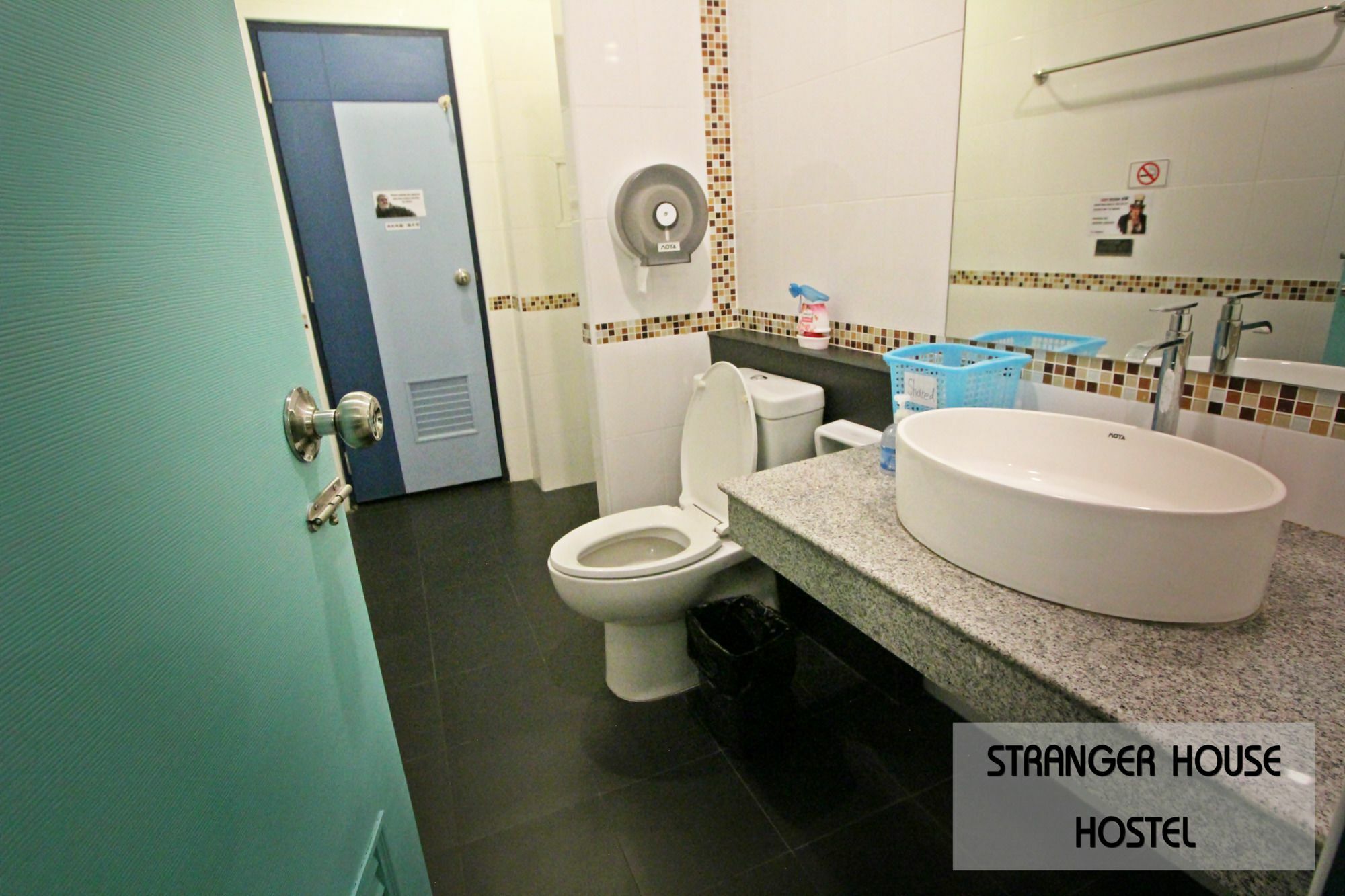 Hostel Stranger House Chiang Mai Exterior foto